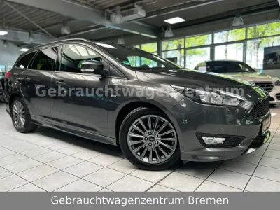 Second-hand Ford Focus ST-Line 140 CP (102 kW) 2018 Gri Berlinǎ