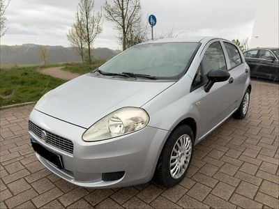 Gebraucht Fiat Punto 77 PS (56 kW) 2009 Silber Kleinwagen