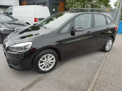 Gebraucht BMW 218 Active Tourer 150 PS (110 kW) 2018 Schwarz Van / Kleinbus