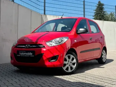 Gebraucht Hyundai i10 69 PS (50 kW) 2013 Rot Kleinwagen