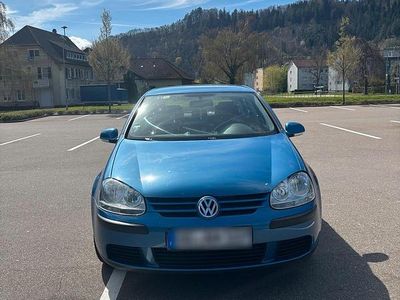 Gebraucht VW Golf IV 102 PS (75 kW) 2005 Blau Limousine