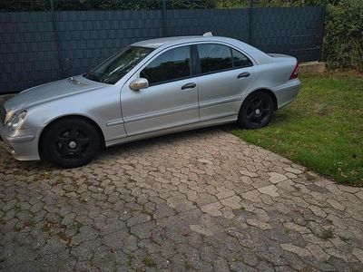 Mercedes C220