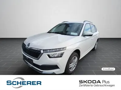 Gebraucht Skoda Kamiq Ambition 110 PS (80 kW) 2023 Candyweiß SUV