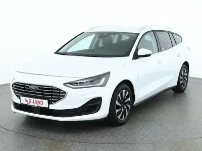Gebraucht Ford Focus Titanium X 125 PS (91 kW) 2025 Weiß Kombi