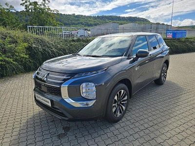 Neu Mitsubishi Outlander P-HEV Plus 306 PS (225 kW) 2026 Basaltgrau SUV