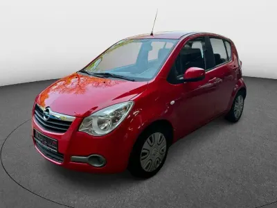 Gebraucht Opel Agila Edition 68 PS (50 kW) 2011 Rot Kleinwagen