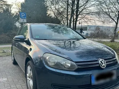 Usata VW Golf VI 122 CV (89 kW) 2009 Blu Utilitaria