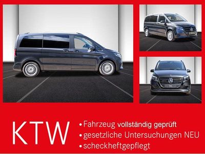 Grau Gebraucht 2024 Mercedes V220 Style Van / Kleinbus | 60.666 € (Fairer Preis)