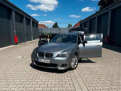 Usata BMW 530 231 CV (169 kW) 2007 Grigio Station wagon