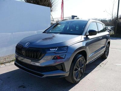 Neu Skoda Karoq SportLine 190 PS (139 kW) 2026 Stahlgrau SUV