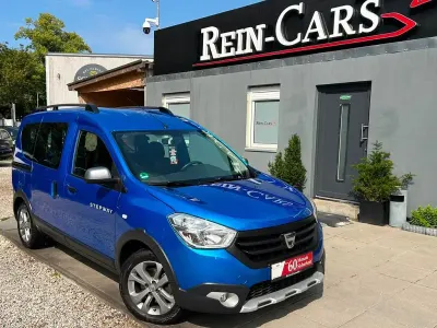 Gebraucht Dacia Dokker Stepway 116 PS (85 kW) 2015 Blau Van / Kleinbus