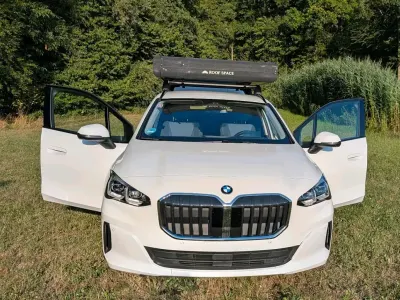 Gebraucht BMW 216 Active Tourer 122 PS (89 kW) 2025 Weiß Van / Kleinbus