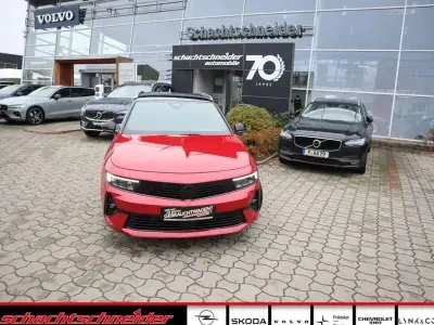 Gebraucht Opel Astra 131 PS (96 kW) 2024 Rot Kombi