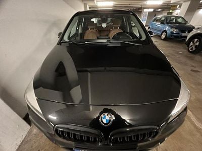 Gebraucht BMW 216 Active Tourer Luxury Line 116 PS (85 kW) 2015 Schwarz Van / Kleinbus
