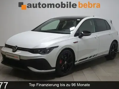 Gebraucht VW Golf VIII GTI Clubsport 300 PS (220 kW) 2023 Oryxweiã Limousine
