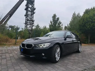 Gebraucht BMW 320 Luxury Line 163 PS (119 kW) 2014 Schwarz Kombi