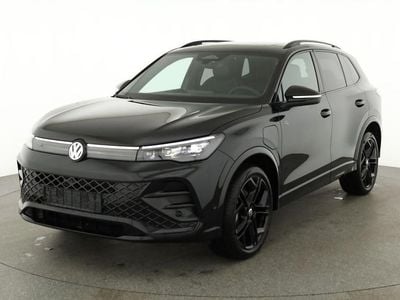 Neu VW Tiguan R-line 272 PS (200 kW) 2026 Grenadillschwarz metallic SUV