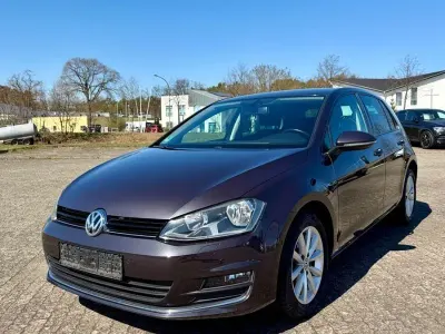 Używany VW Golf VII LOUNGE 110 KM (80 kW) 2015 Szary Sedan/Limuzyna