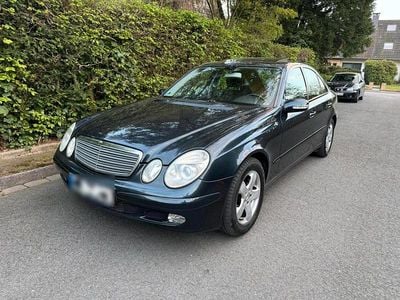 Begagnad Mercedes E240 177 HK (130 kW) 2002 Sedan