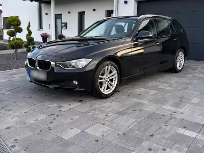 Gebraucht BMW 318 Comfort Edition 143 PS (105 kW) 2013 Schwarz Kombi