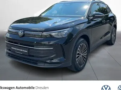 Neu VW Tiguan S 150 PS (110 kW) 2026 Grenadillschwarz metallic SUV