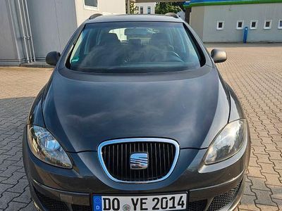 Gebraucht Seat Altea 105 PS (77 kW) 2008 Grau Van / Kleinbus