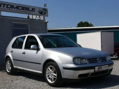 Gebraucht VW Golf IV 90 PS (66 kW) 2002 Grau Limousine