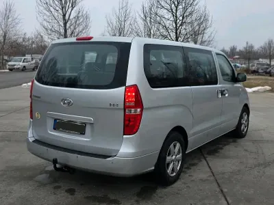 Second-hand Hyundai H-1 170 CP (125 kW) 2008 Gri Monovolum