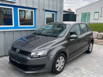 Gebraucht VW Polo 60 PS (44 kW) 2009 Grau Kleinwagen