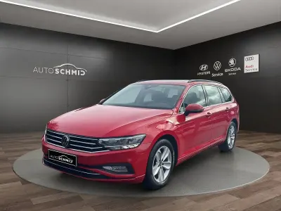 Gebraucht VW Passat Business 200 PS (147 kW) 2022 Tornadorot Kombi