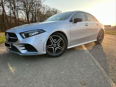 Usata Mercedes A180 AMG line 116 CV (85 kW) 2020 Argento Berlina