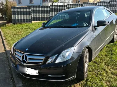 Gebraucht Mercedes E200 184 PS (135 kW) 2013 Schwarz Coupé