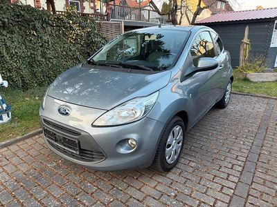 Gebraucht Ford Ka Titanium 69 PS (50 kW) 2014 Grau Kleinwagen