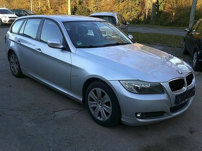 Gebraucht BMW 316 Lifestyle 122 PS (89 kW) 2009 Grau Kombi