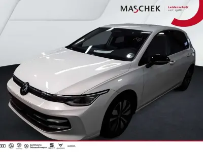 Gebraucht VW Golf VIII Goal 150 PS (110 kW) 2025 Weiß Limousine