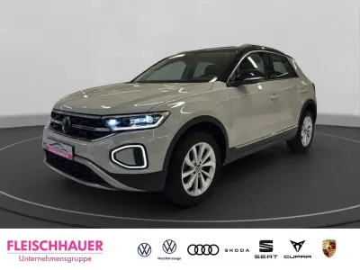 Gebraucht VW T-Roc Style 150 PS (110 kW) 2023 Grau SUV