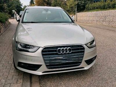 gebraucht Audi A4 Avant, Diesel, Automatik, Cuvée Silber, Xenon, AHK