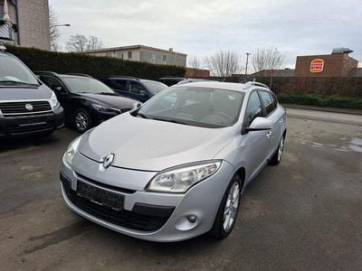 Gebraucht Renault Mégane GrandTour Expression 106 PS (77 kW) 2012 Silber Kombi