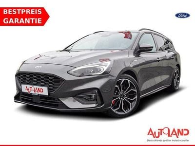 Usata Ford Focus ST-Line 155 CV (114 kW) 2020 Grigio Station wagon