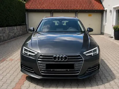 Gebraucht Audi A4 Sport 190 PS (139 kW) 2017 Grau Kombi