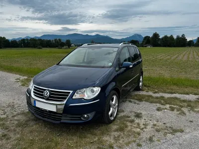 Gebraucht VW Touran 105 PS (77 kW) 2007 Blau Van / Kleinbus