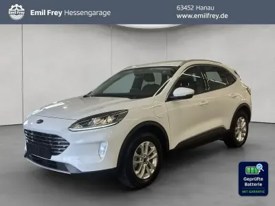 Gebraucht Ford Kuga Titanium 224 PS (164 kW) 2022 Weiß SUV