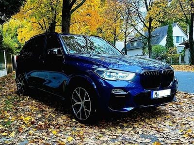Blau Gebraucht 2020 BMW X5 M Comfort Edition SUV | 58.900 € (Superpreis)