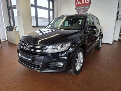 Gebraucht VW Tiguan 150 PS (110 kW) 2015 Deep black pearlescent (metallic) SUV