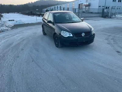 Gebraucht VW Polo 80 PS (58 kW) 2006 Schwarz Kleinwagen
