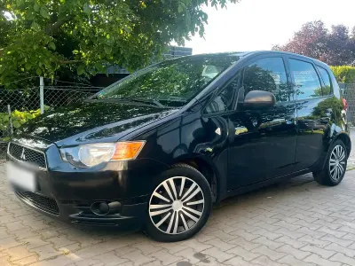 Gebraucht Mitsubishi Colt Inform 75 PS (55 kW) 2010 Schwarz Kleinwagen