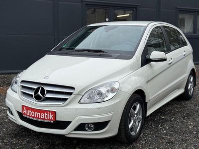 Gebraucht Mercedes B170 116 PS (85 kW) 2008 Weiß Van / Kleinbus