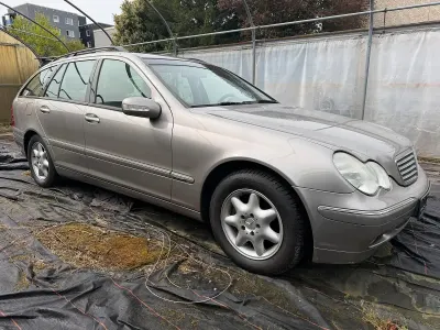 Usata Mercedes C180 143 CV (105 kW) 2004 Grigio Station wagon