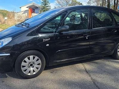 Gebraucht Citroën Xsara Picasso Tendance 109 PS (80 kW) 2009 Lackierung schwarz Van / Kleinbus