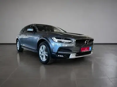 Gebraucht Volvo V90 CC 190 PS (139 kW) 2017 Grau Kombi